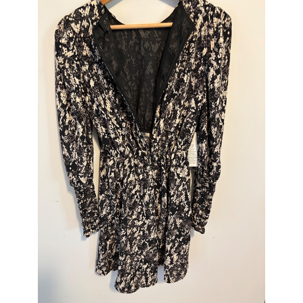 AX Paris Womens Snakeskin Print Mini Dress Black White Long Sleeve NWT Size 4
